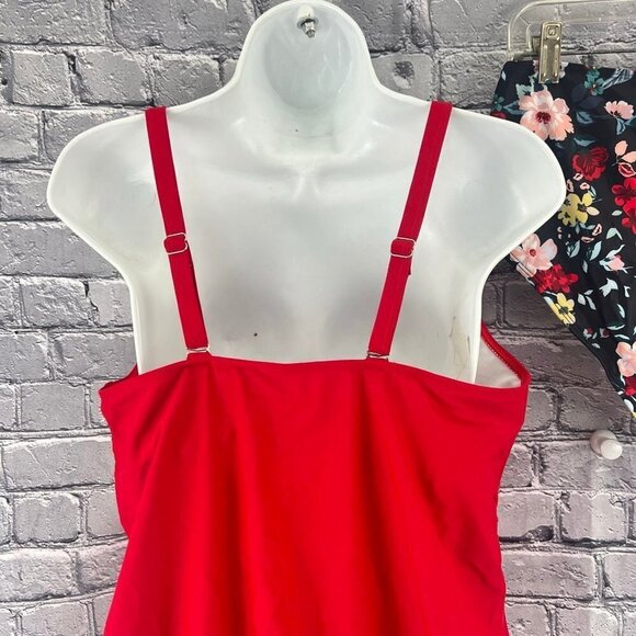 Yonique Swimsuit Size L Blousy Tankini Red Size L NWT - Picture 4 of 10